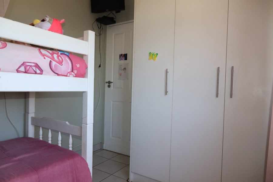 To Let  Bedroom Property for Rent in Kidds Beach Eastern Cape